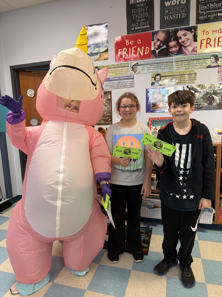 Shining Star Awarding Dean Dollars 