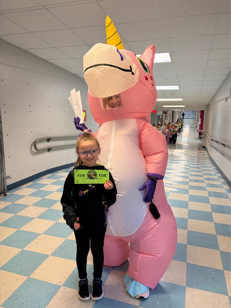 Shining Star Awarding Dean Dollars 