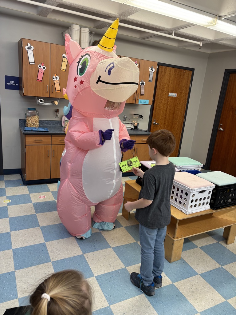 Shining Star Awarding Dean Dollars 