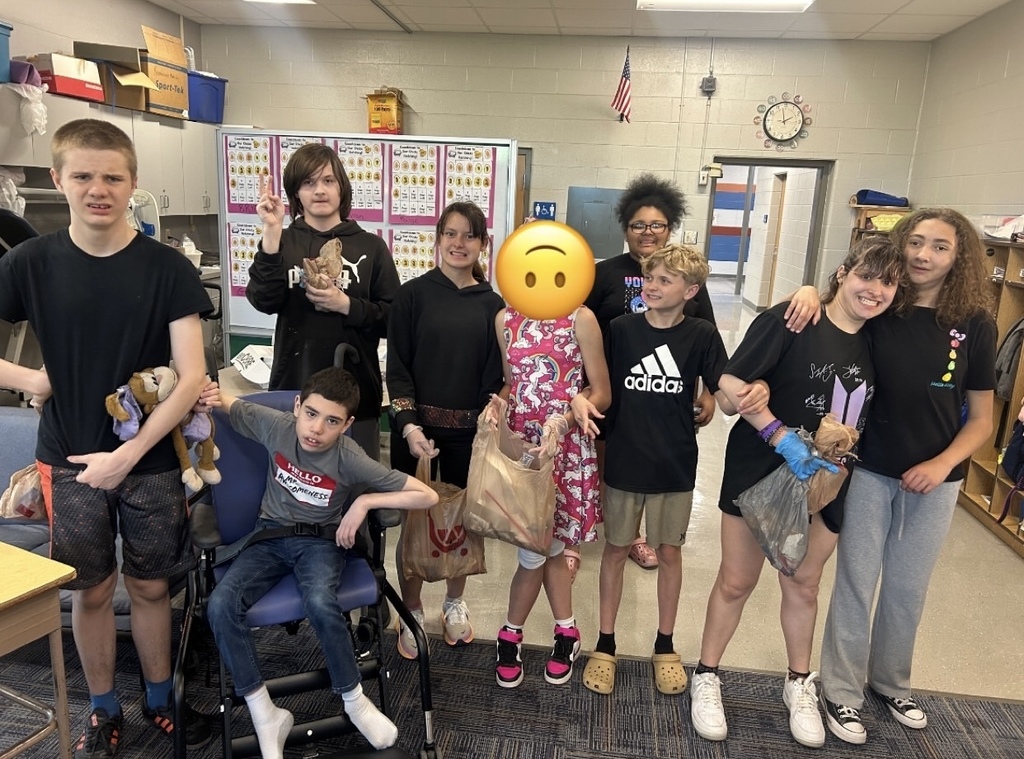 Earth Day -Mrs. Thompson's Class Keeping the Earth Clean