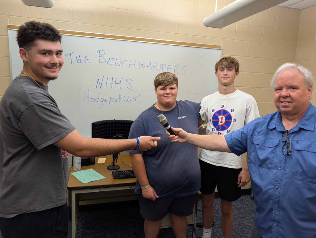 NHHS Hodgepodcast - Season 4 Episode 1  - The Benchwarmers