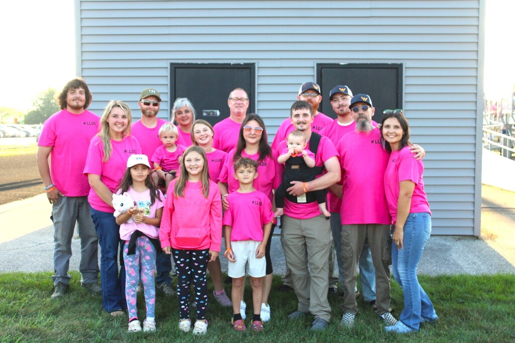 Dominick Stonecipher family attend the game