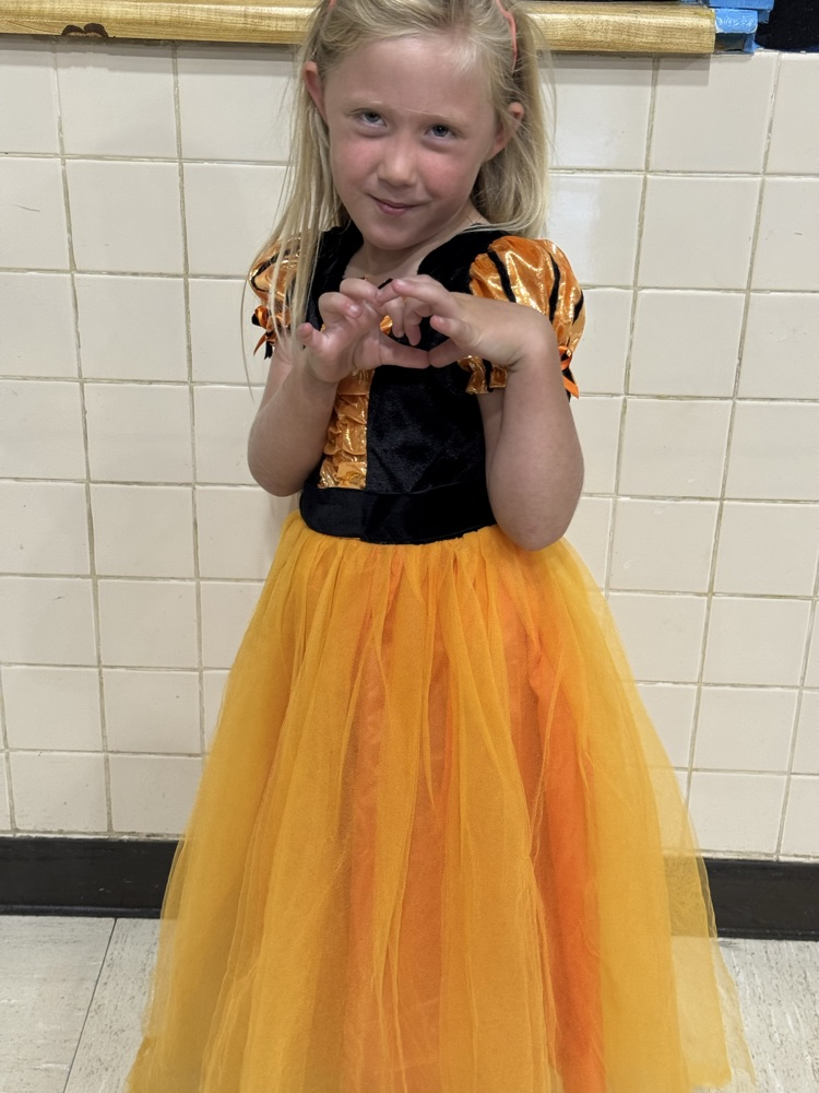 Summer care had lots of spooky fun for Summerween!!
