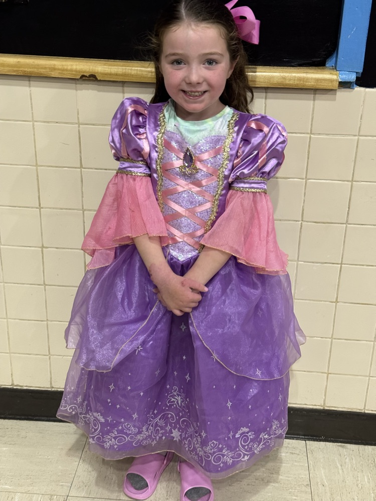 Summer care had lots of spooky fun for Summerween!!