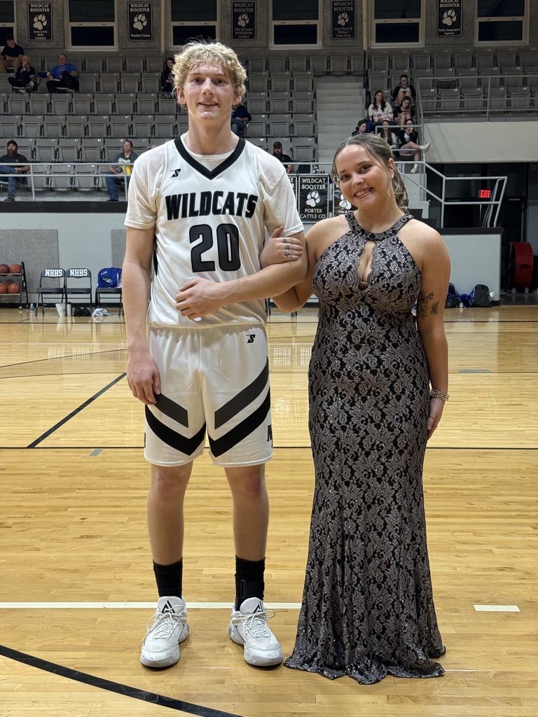 Congratulations to Kelton Bish and Brylee McCullough on their big royal win! Congrats to every candidate that was on the court tonight.