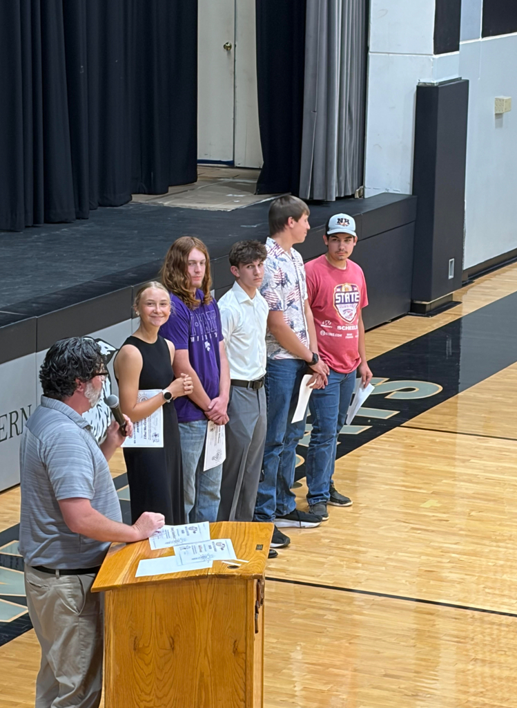 NHHS scholars bowl 