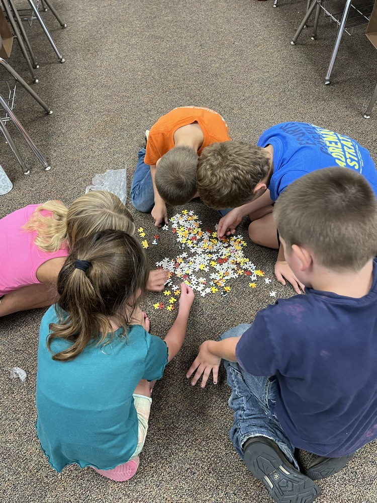 Puzzle team building