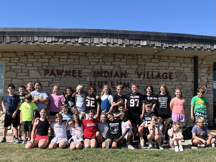 MGS 5th graders at Pawnee Indian Village Museum