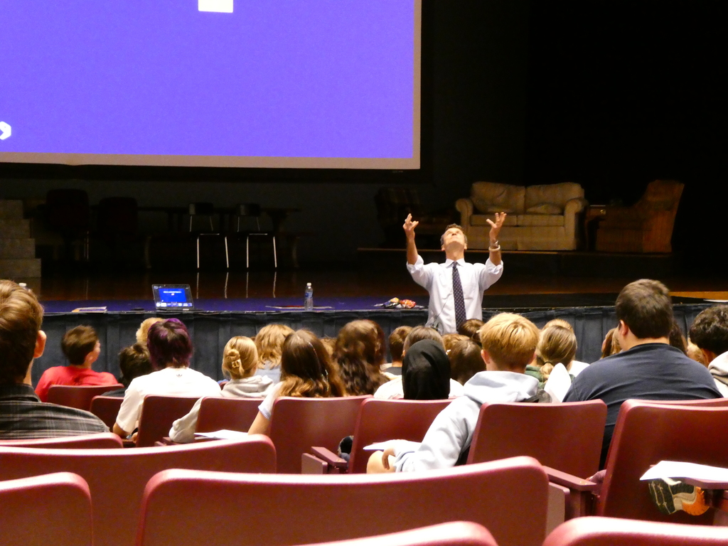 John Baylor presenting to NPHS students.