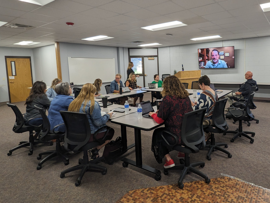Elementary Administration Collaborating