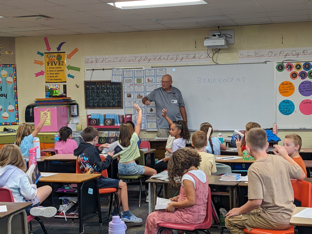 Elks delivering dictionaries at Eisenhower Elementary