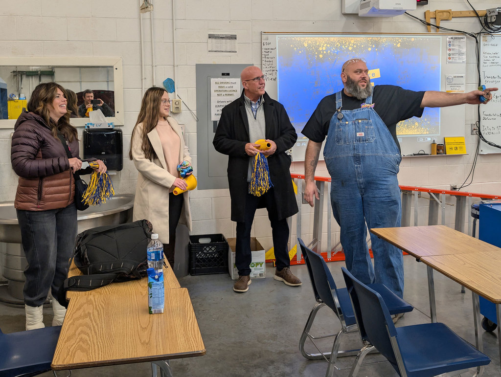 Johnny Zogg receiving Bulldog All Star Award