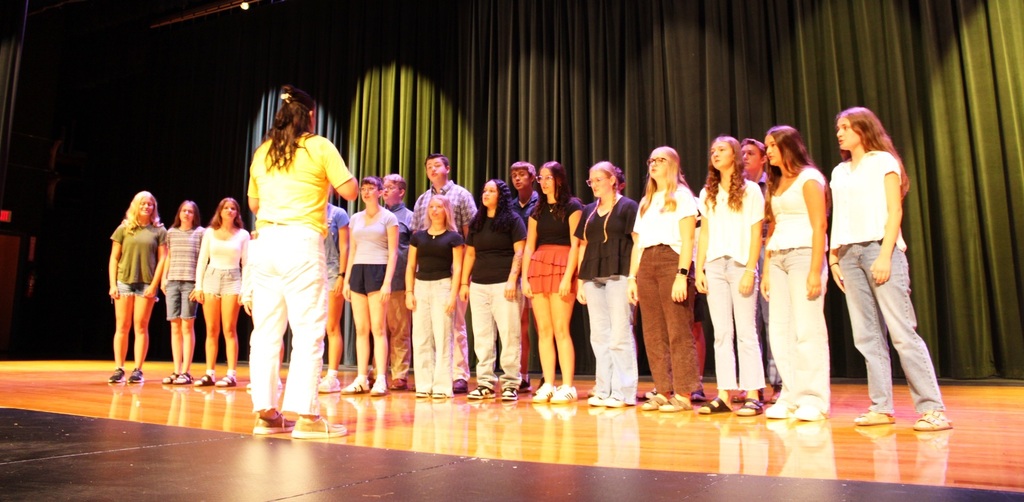 First Day for Freshmen - Swing Choir welcome!
