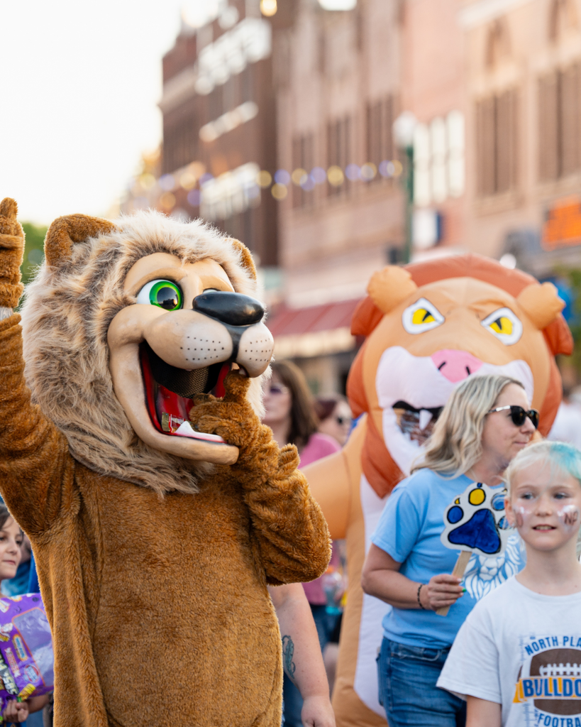 NPHS Homecoming parade, mascots