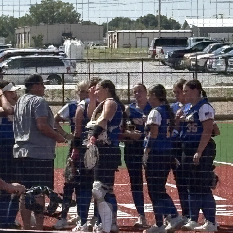 bulldog huddle 