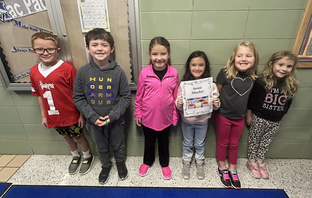 K-2 Mac Pact Winners with boys and girls 1