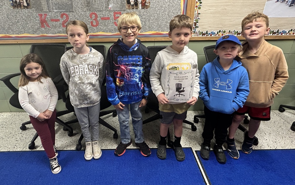 K-2 Mac Pact Winners with boys and girls 2