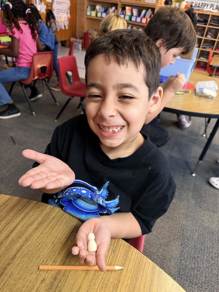 Mrs. Younghans’ 1st grade class created their very own “Tom Thumb” character from their Knowledge story they read today!