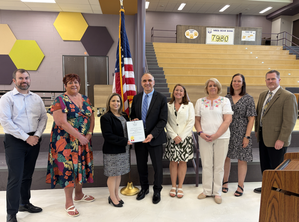North Royalton City Schools Receives Auditor of State Award with Distinction