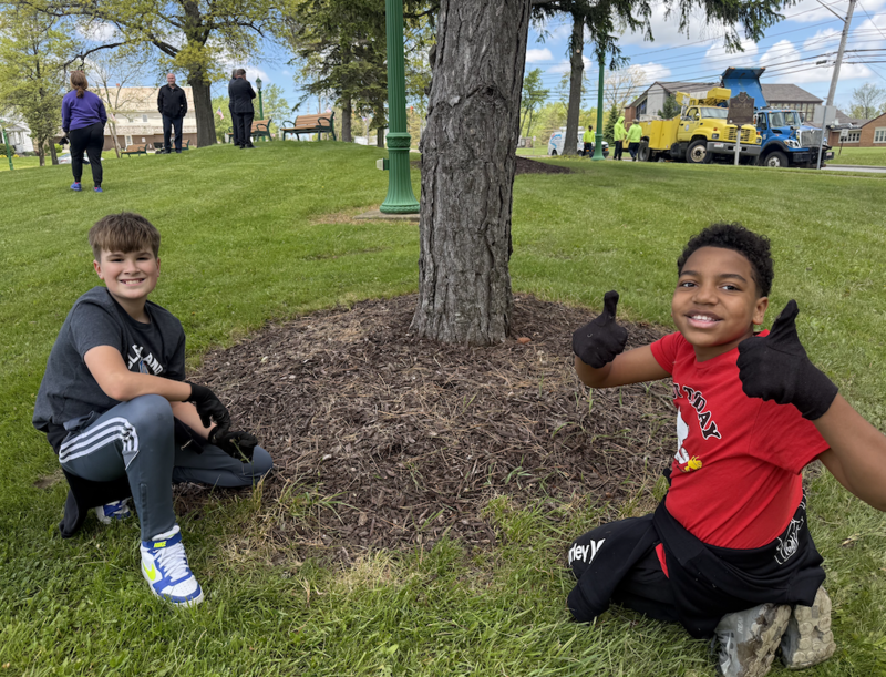 North Royalton Middle School Sixth Graders Make a Lasting Impact Through Community Service Days