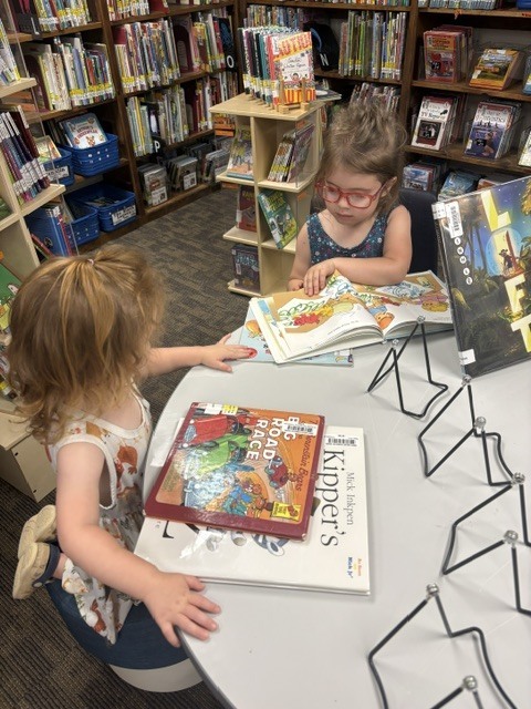 Happy campers and happy readers!