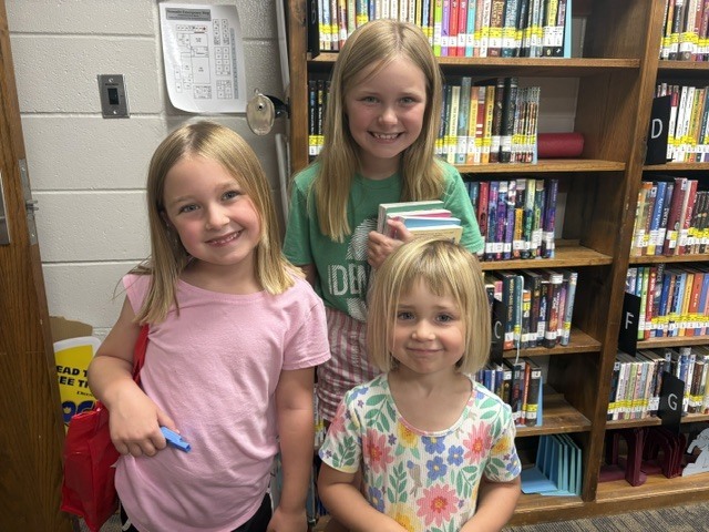 Happy campers and happy readers!