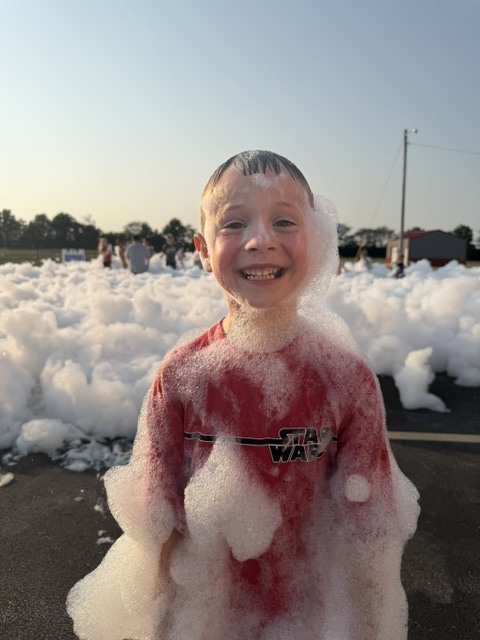 🫧 Foam, friends, and fun!
