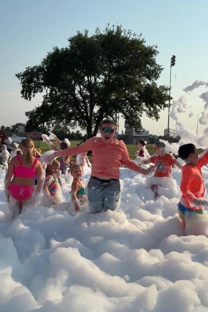 🫧 Foam, friends, and fun!