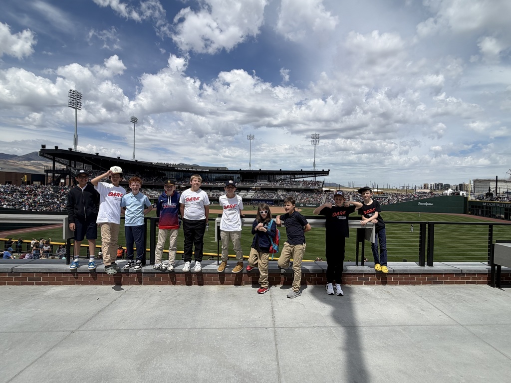 10 boys at ballpark