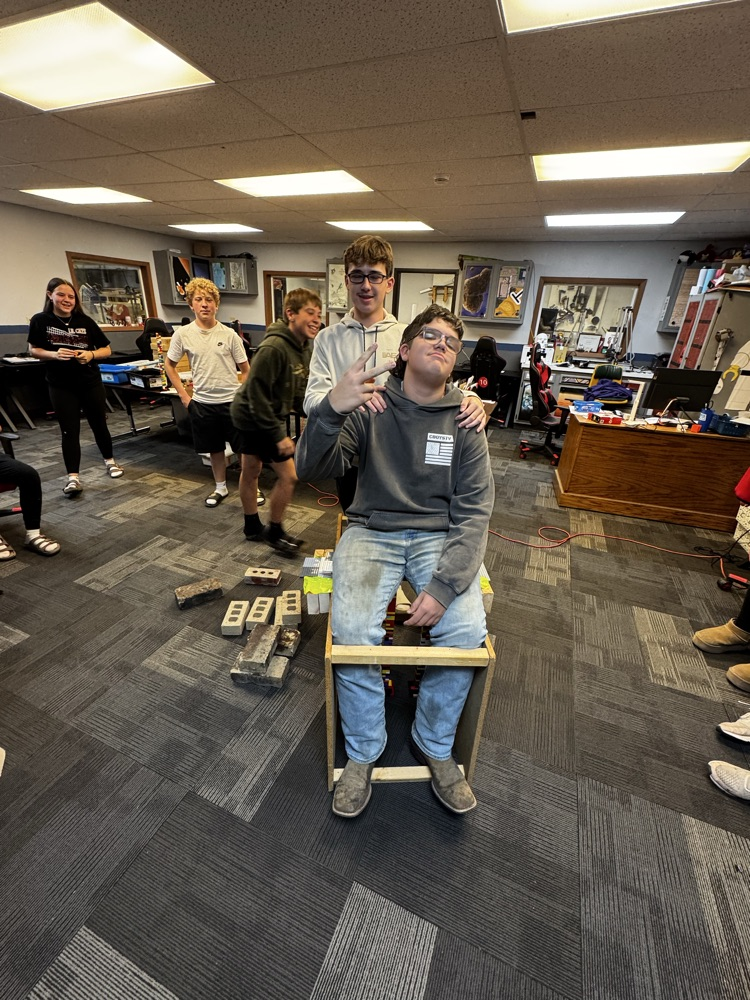 picture of students and bridge