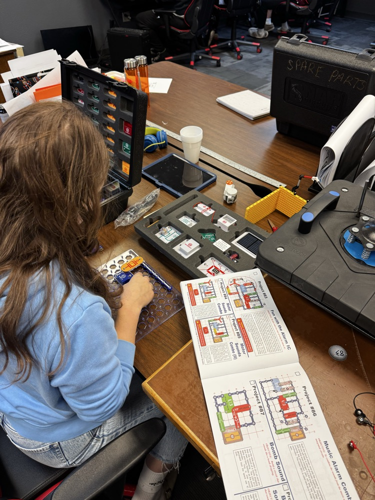 Snap Circuits Lab