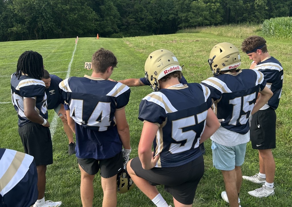 We're just getting started. Flicks from last night's 7v7 @ North Putnam.