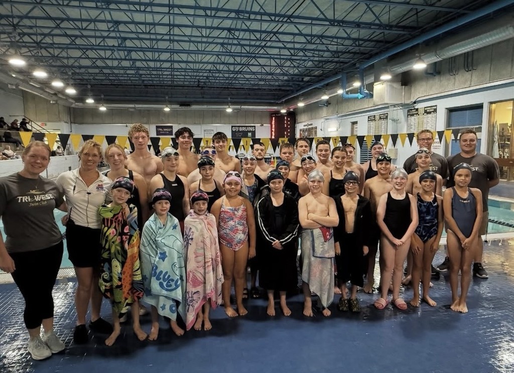tw swim club