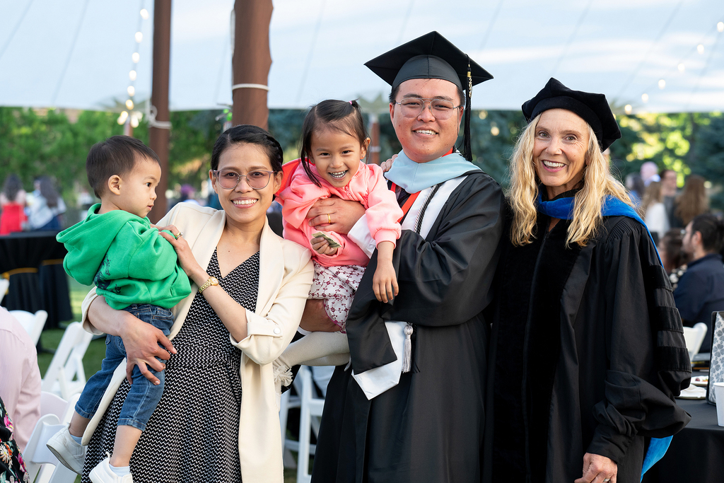 Paolo Calvadores and family- Graduation