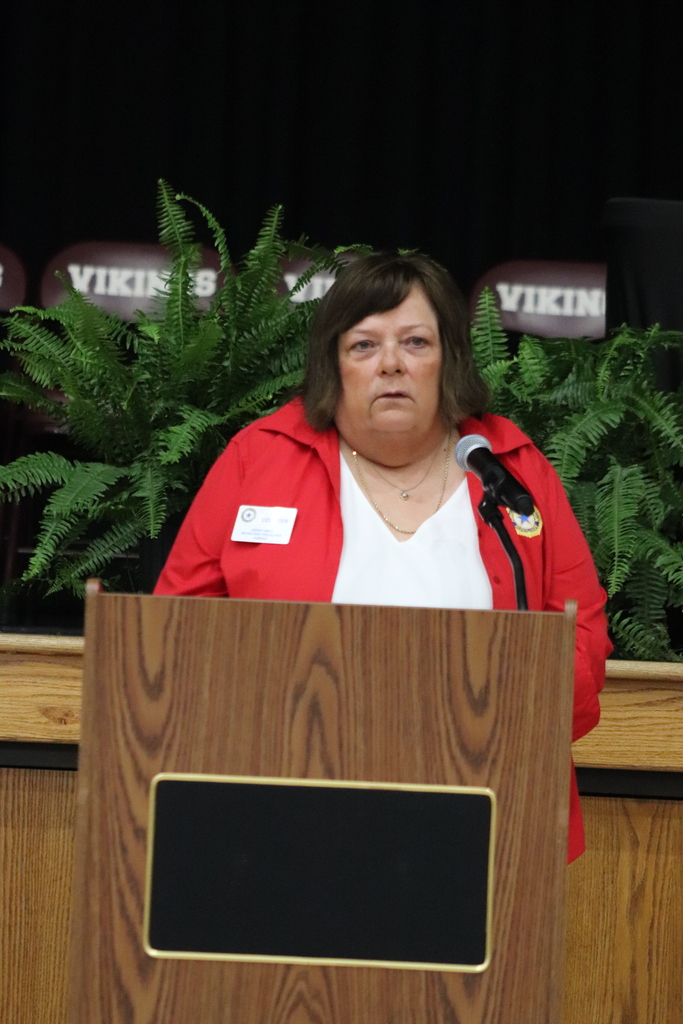 Girard American Legion Auxiliary scholarship presenter