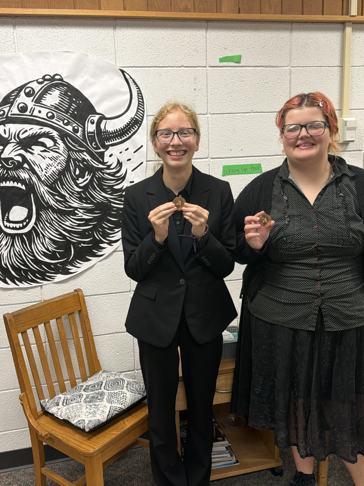 Jade Bush, Johanna Darnaby
