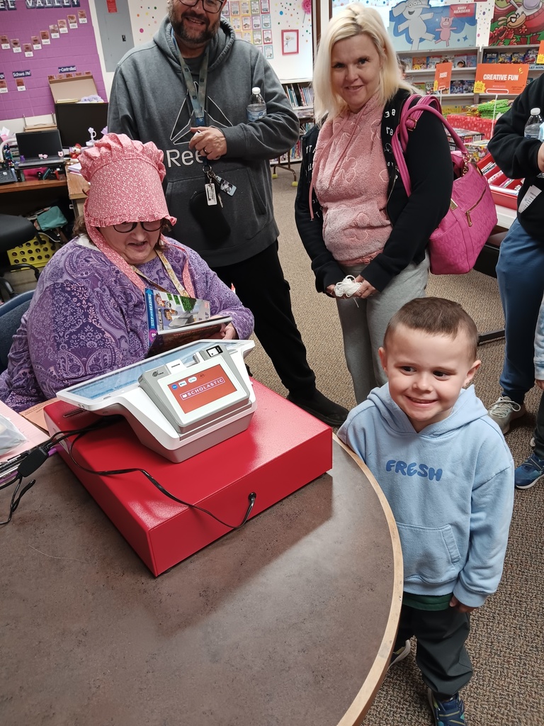 Title Night Spring 2026