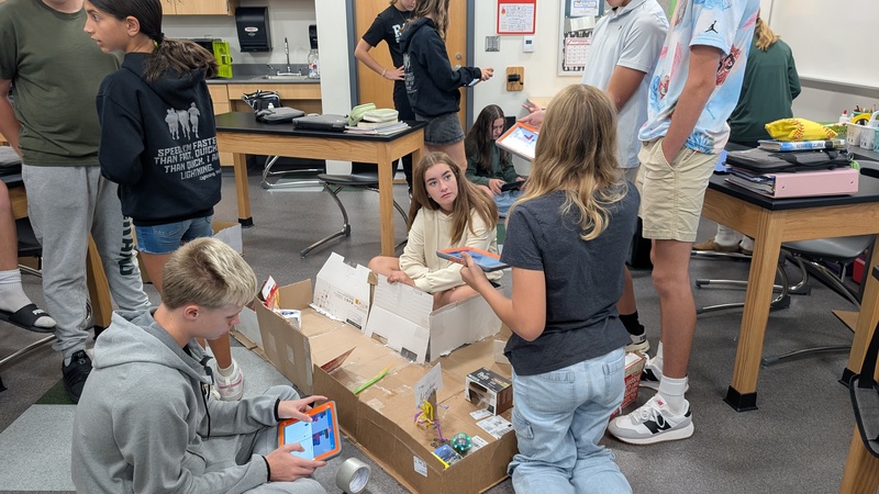 7th Graders Learning Steam