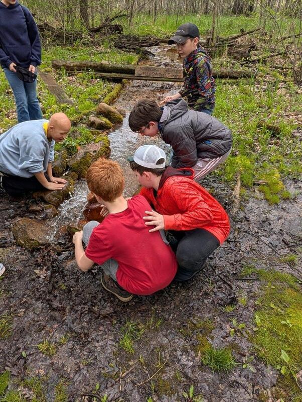 kids looking at water