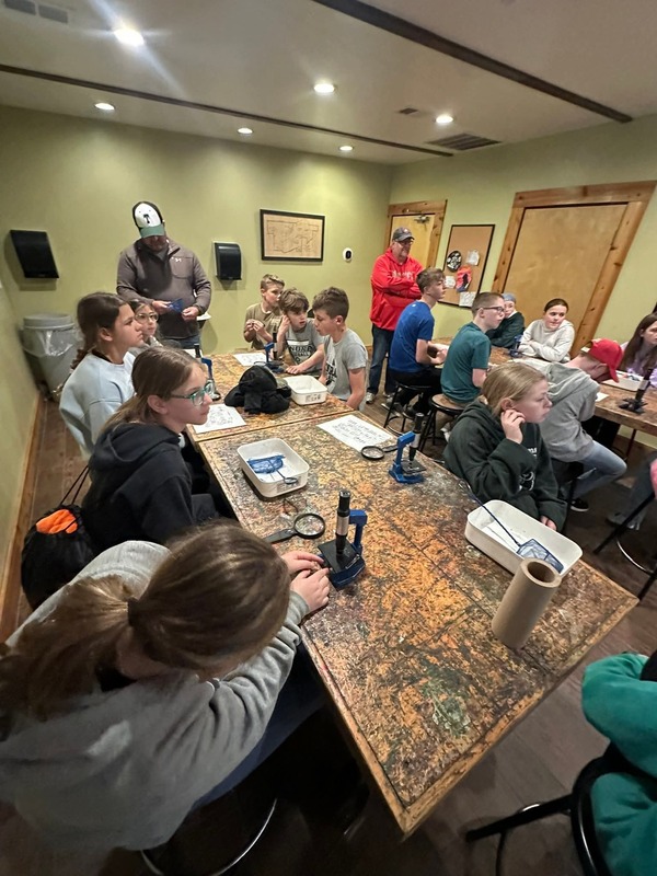 kids doing science