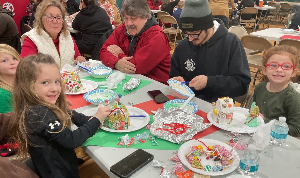 Kindergarten gingerbread family event