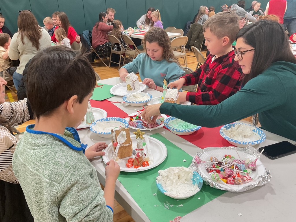 Kindergarten gingerbread family event