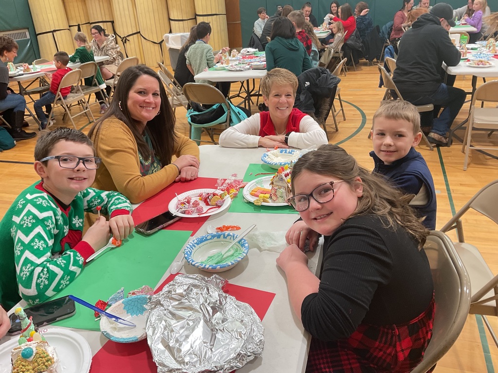 Kindergarten gingerbread family event