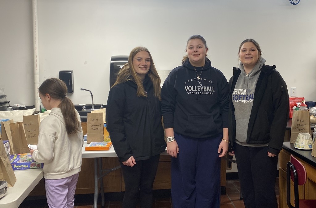 Little Shoppers 2025