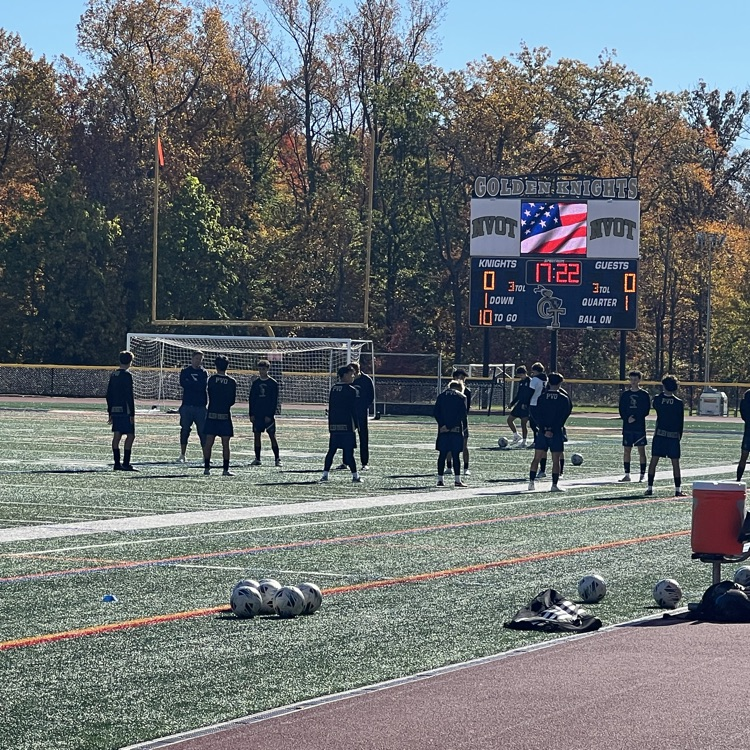 players supporting their teammates 