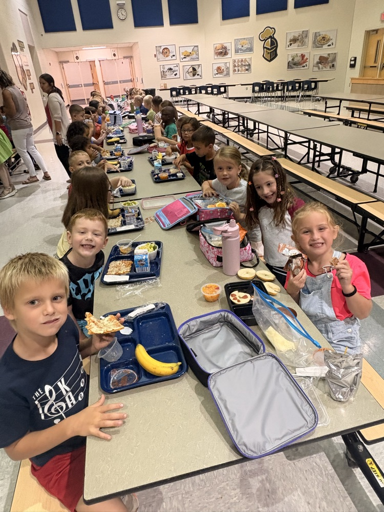 Back at lunch!! 