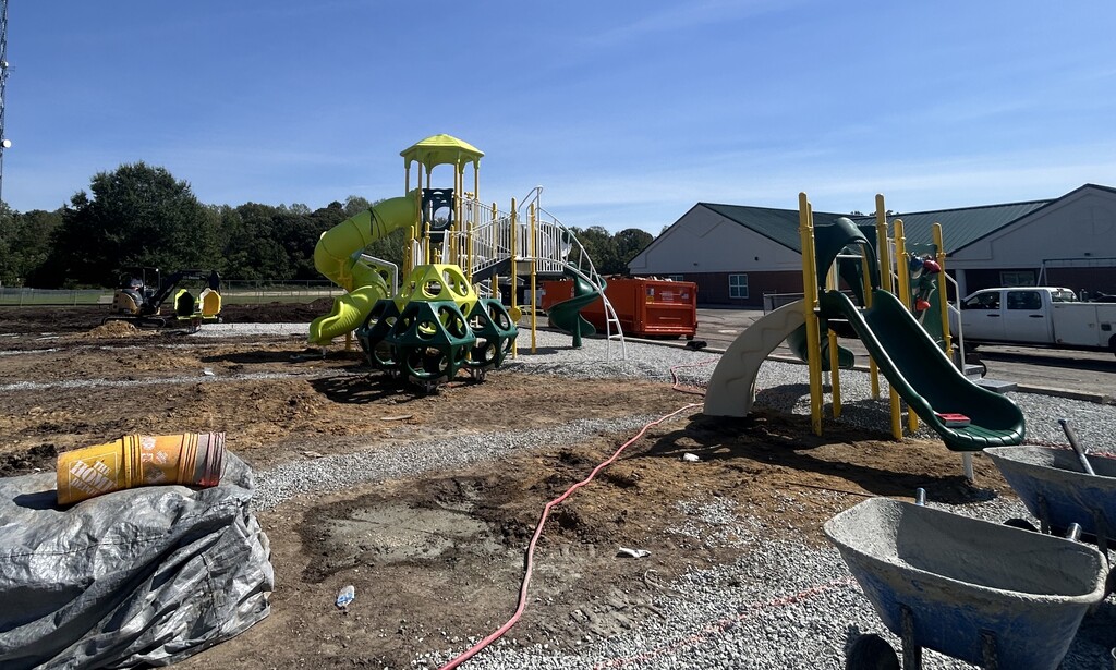 🛝 Growing, growing... almost there! 🎉  Our new playground is taking shape, and we can’t wait for our students to test out all the fun! Next will come the poured in place rubber substrate under the equipment and above the drainage.  We will keep the picture coming as it continues to take shape!   Mark your calendars and come celebrate with us:  ✂️ Ribbon Cutting Ceremony 🗓 Saturday, October 17 ⏰ 9:00 AM – 10:00 AM ☕️ Light refreshments provided!  Bring the family, enjoy a snack, and be among the first to see the finished space. We can't wait to see you there! 🎈