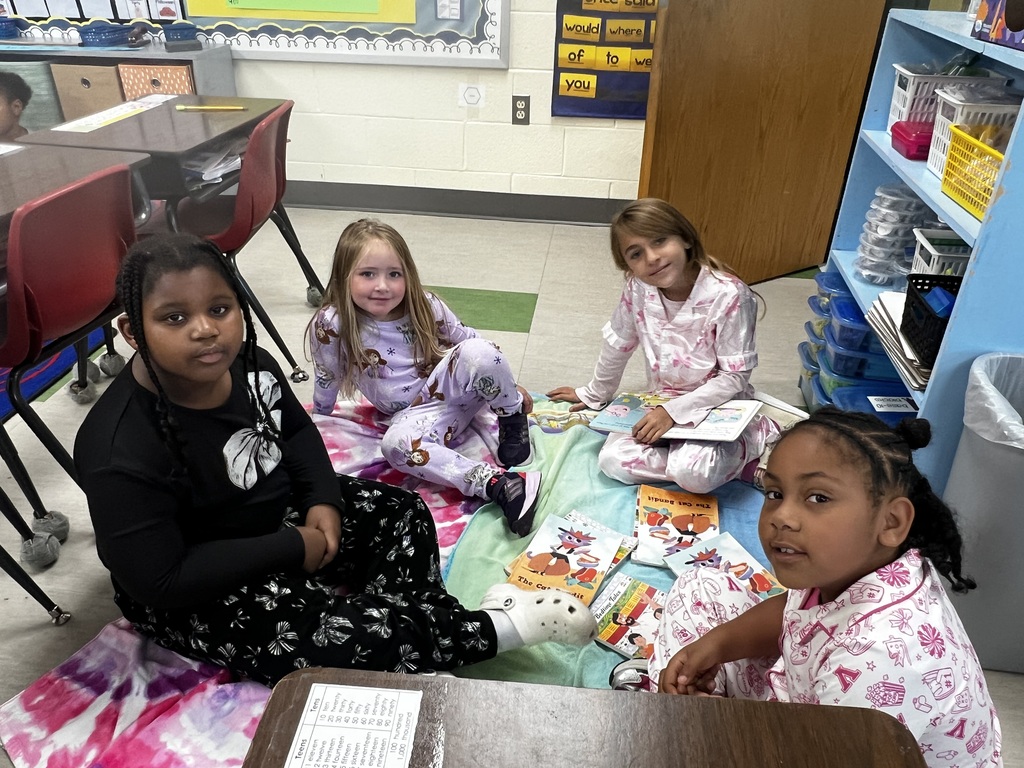 buddy reading event with PreK