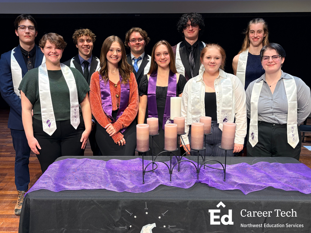 National Technical Honor Society Officers Grace Page, Kai Wyn Rowe Segerlind, Sadie Eldred, Gee Arnold, Stella Constantin, Alayna Webb, Kedzie Ruckle, Tre Bromley, Elijah Walker and Adam Wood posing together at the 2026 Spring Induction ceremony for North Ed Career Tech. Northwest Education Services Career Tech.