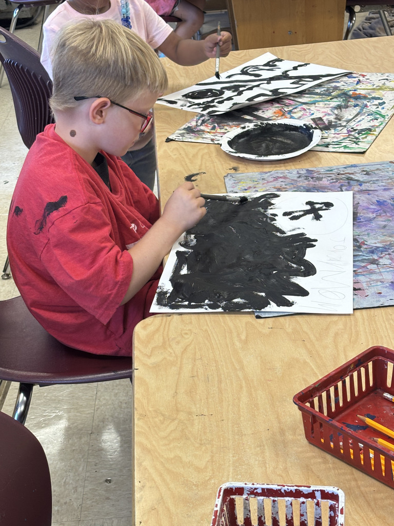student painting